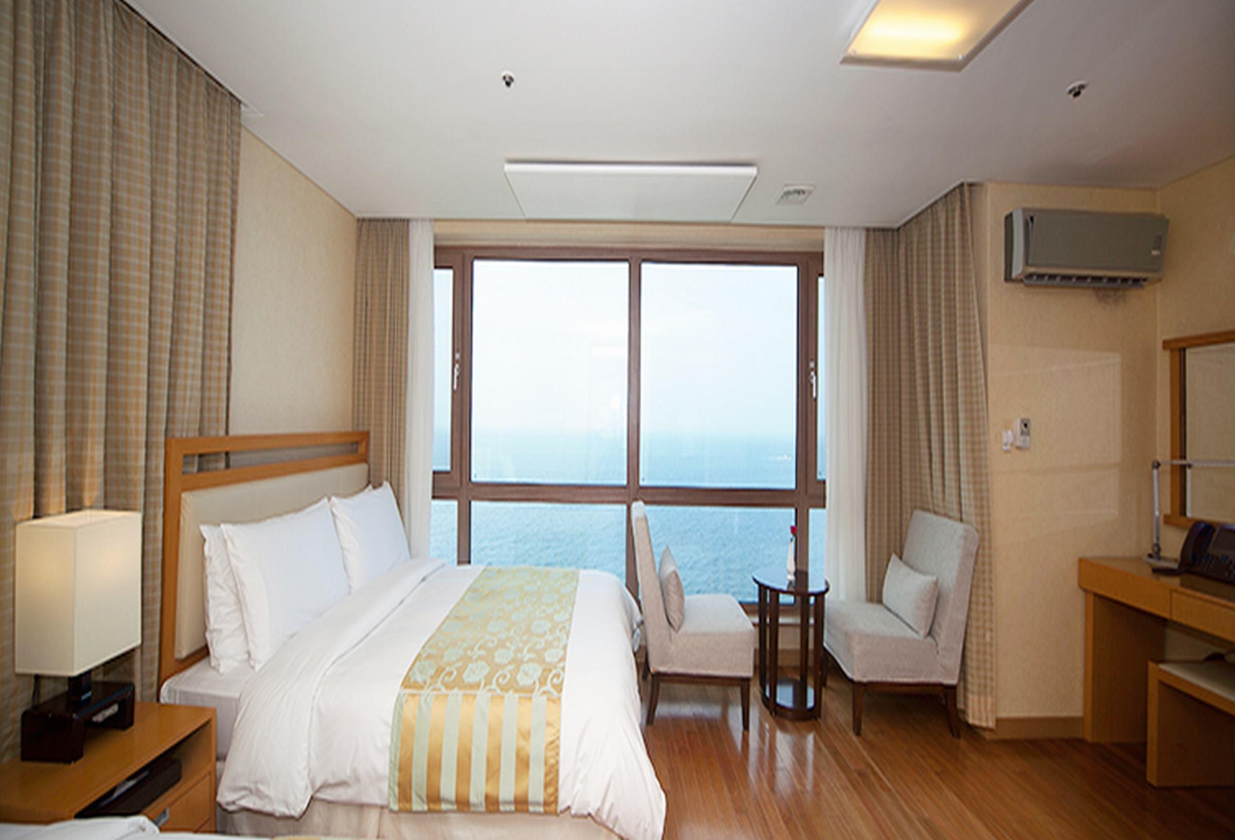 Ocean Suites Jeju Hotel Kültér fotó