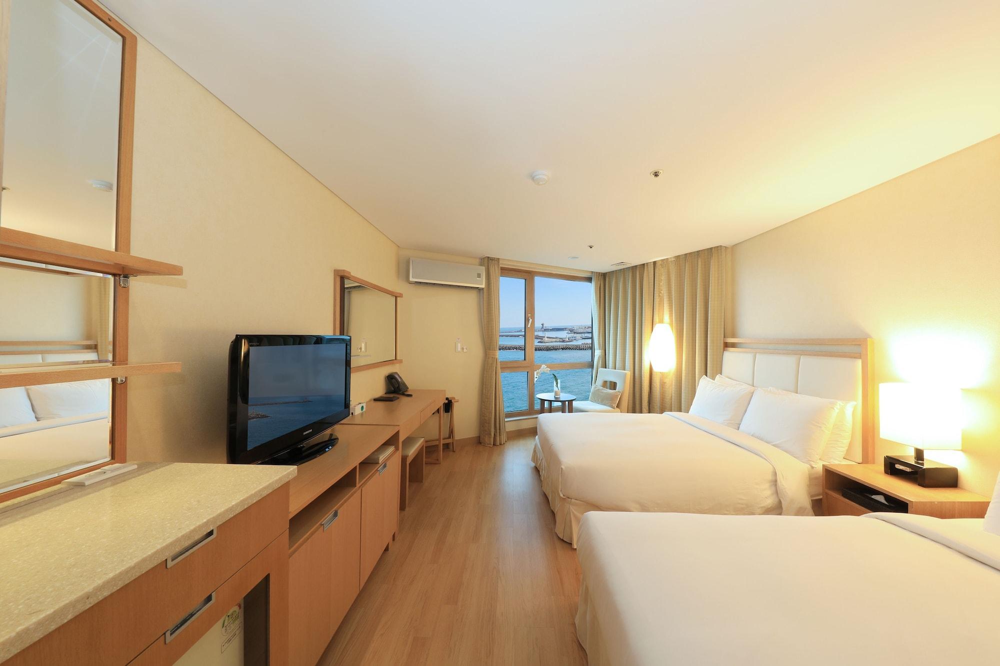 Ocean Suites Jeju Hotel Kültér fotó