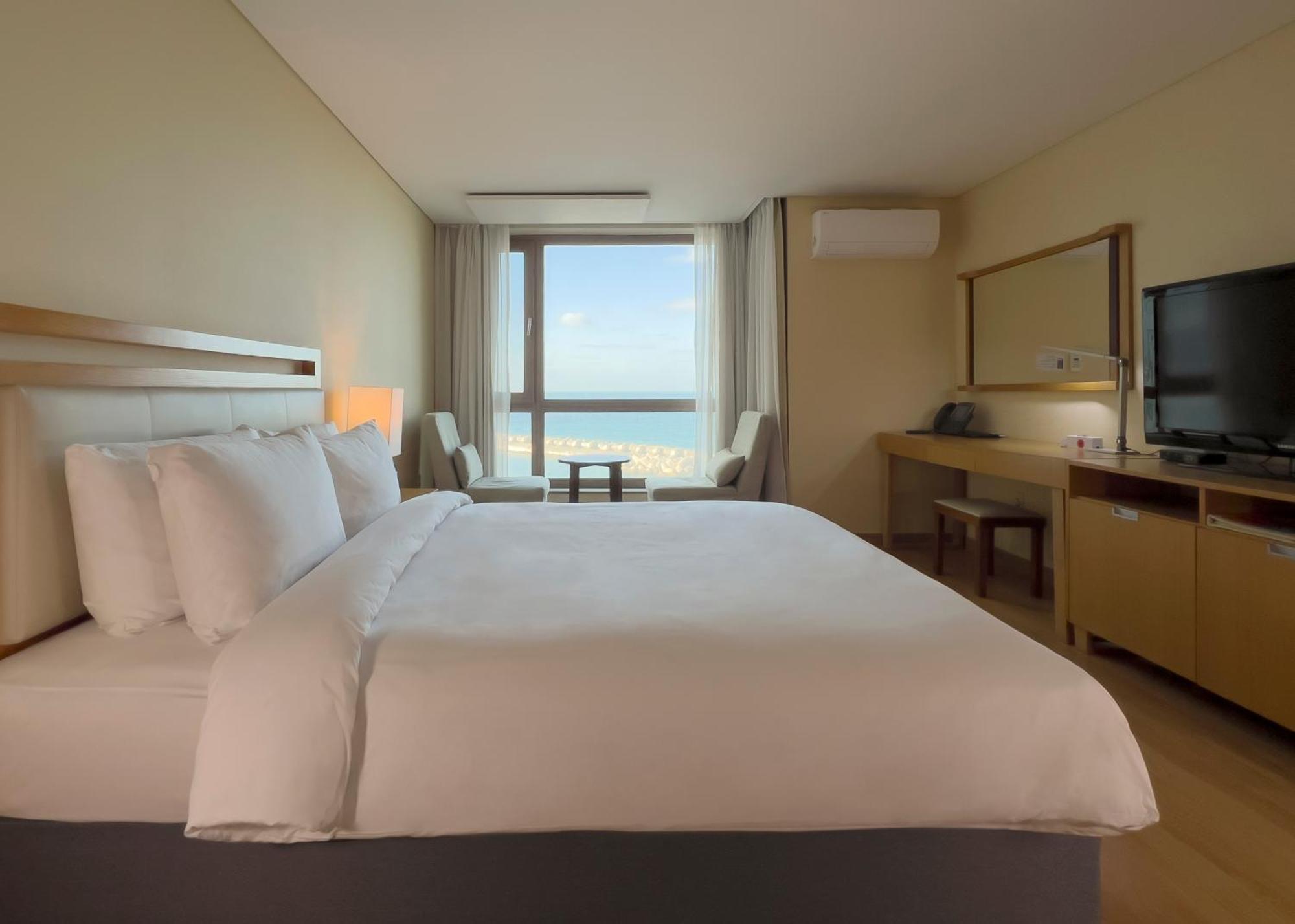 Ocean Suites Jeju Hotel Szoba fotó